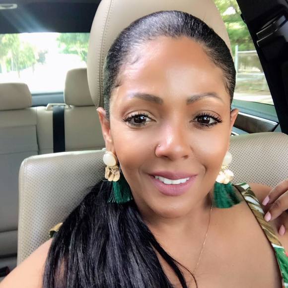 Meet your Posher, Veronica - Picture 1 of 1